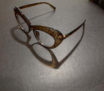 Brown Stylish Cat Eyeglasses Frame, Modern  light weight